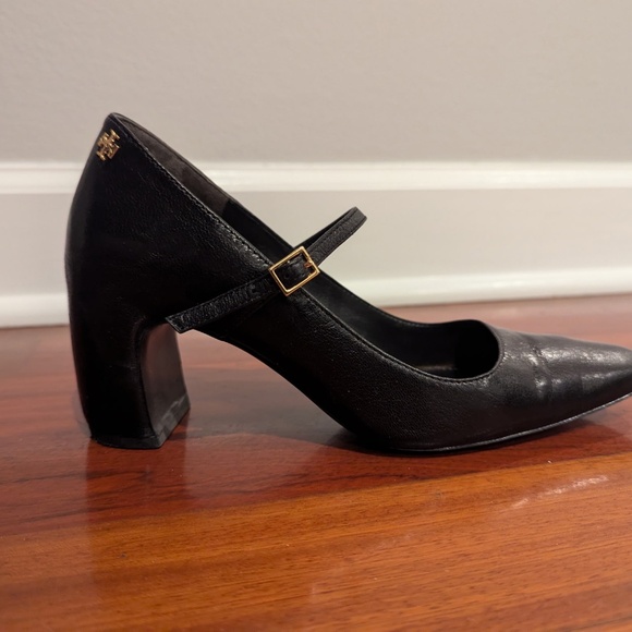 Heels - Picture 3 of 5